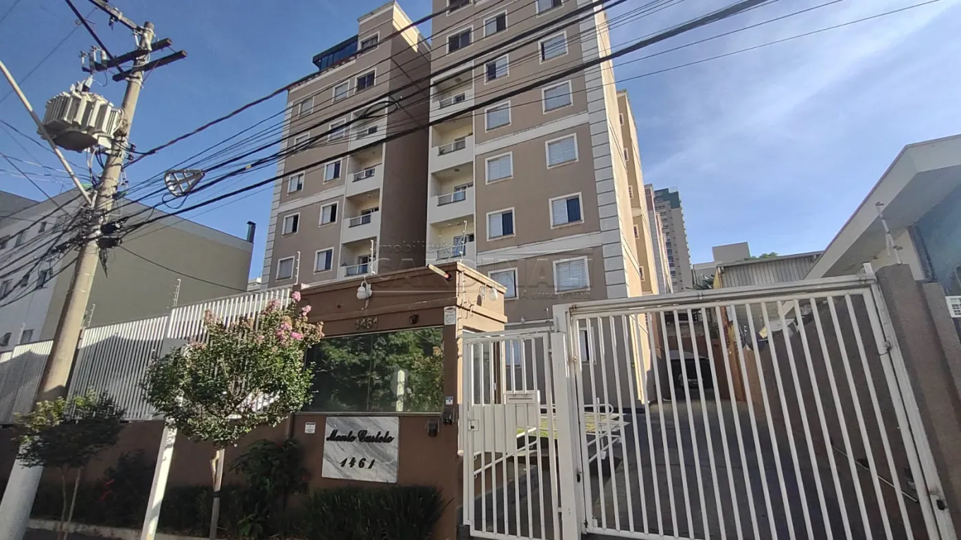 Apartamento / Padrão em São Carlos 