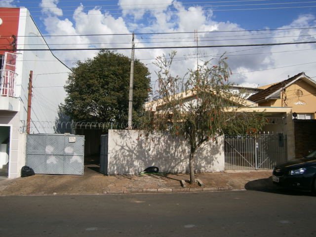 Casa / Padrão em São Carlos 