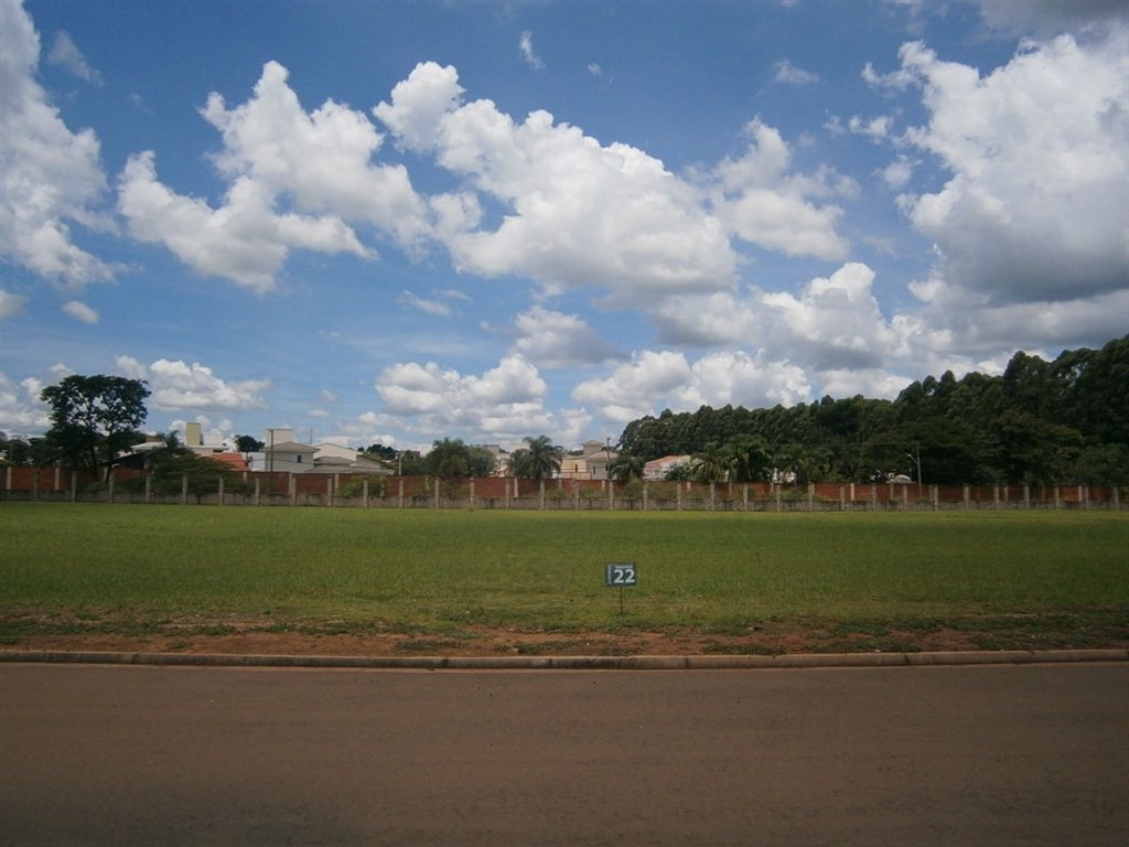 Terreno / Condomínio em São Carlos 