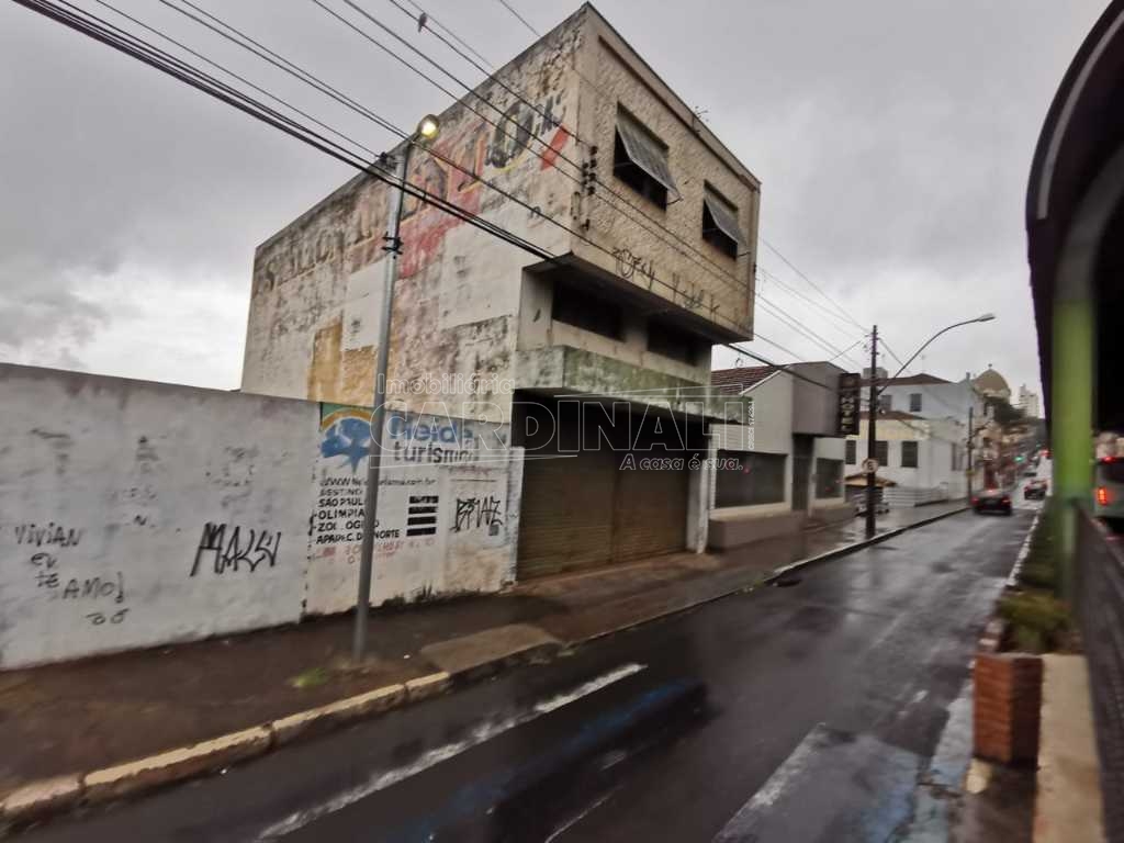 Comercial / Prédio em Araraquara Alugar por R$2.000,00