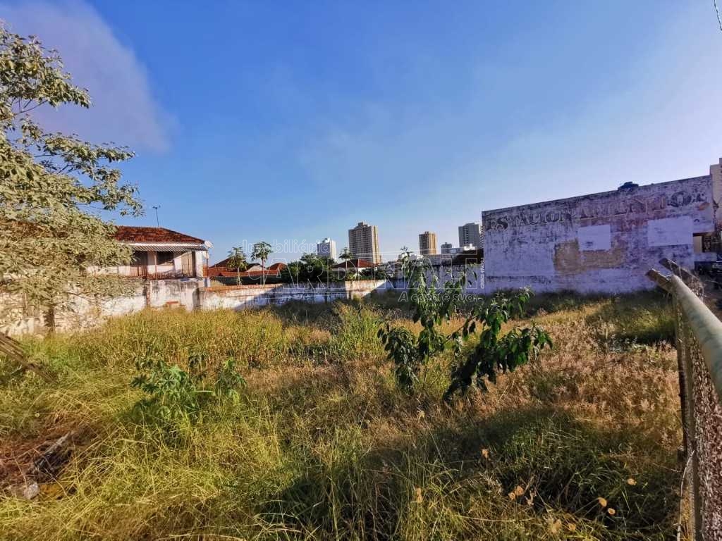 Terreno / Comercial em Araraquara Alugar por R$1.000,00