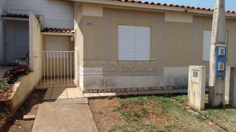 Casa / Condomínio em São Carlos Alugar por R$1.334,00