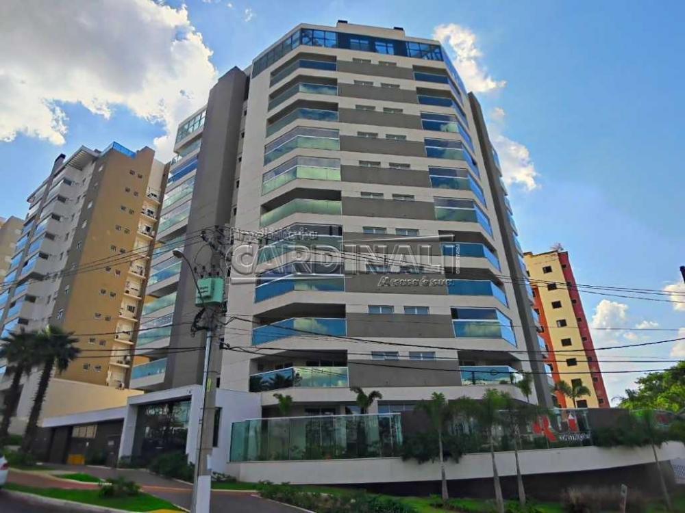 Apartamento / Padrão em São Carlos 