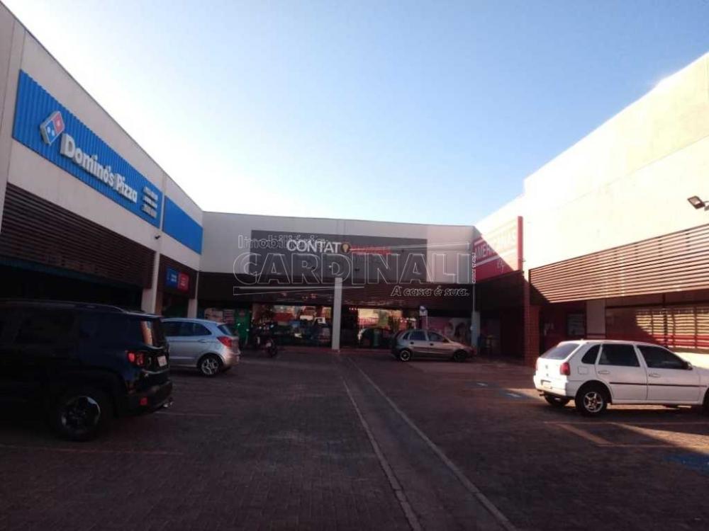 Comercial / Salão em Araraquara Alugar por R$3.112,40