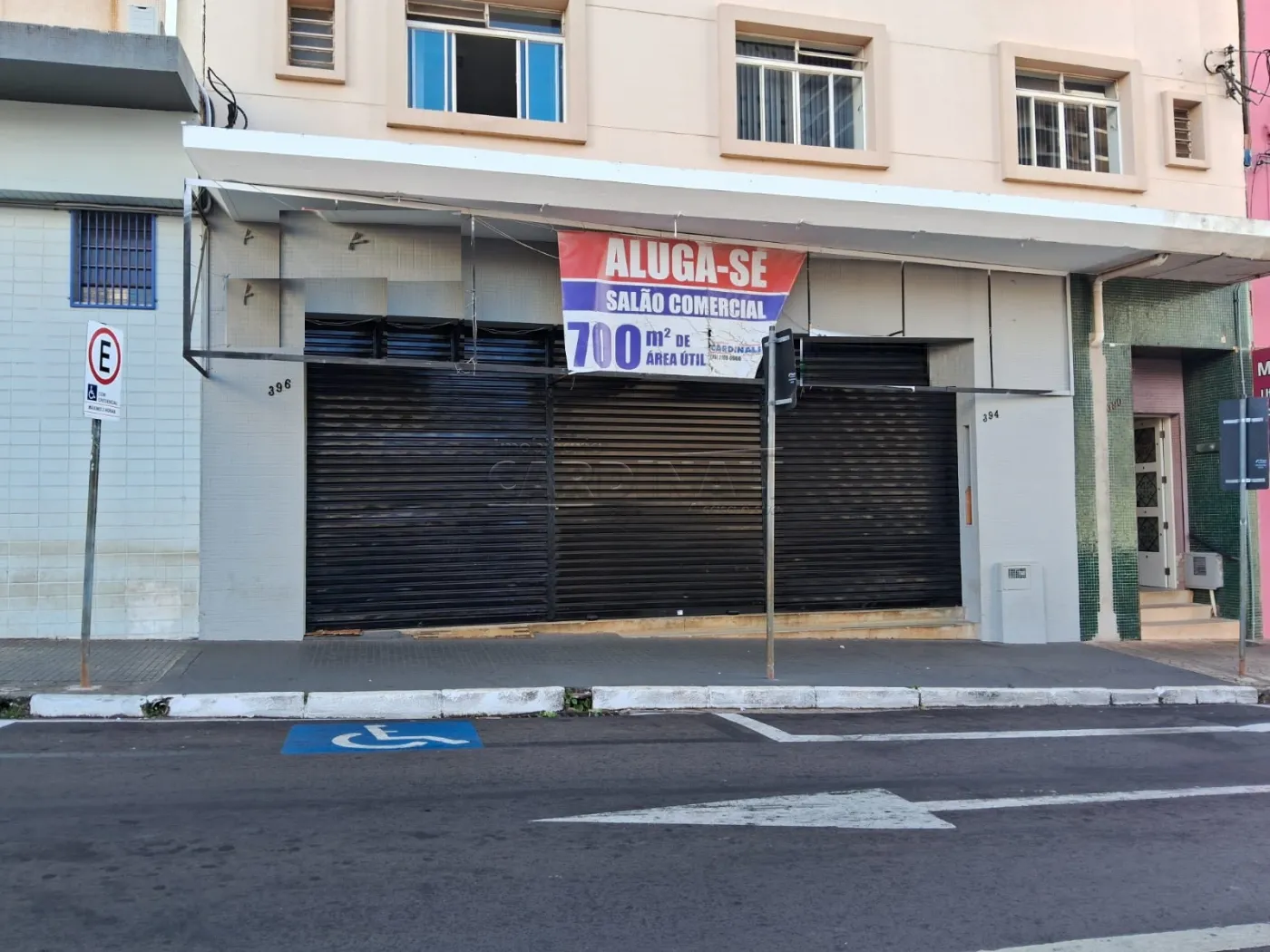 Comercial / Salão em Araraquara Alugar por R$25.000,00