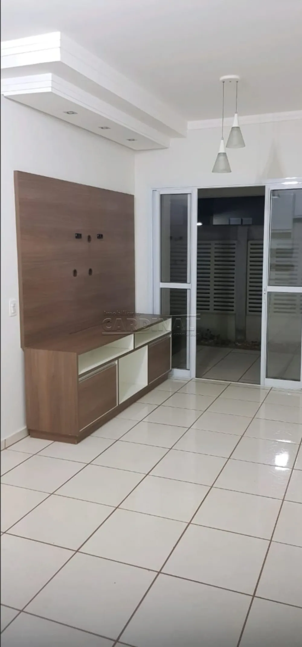 Apartamento / Padrão em Araraquara 