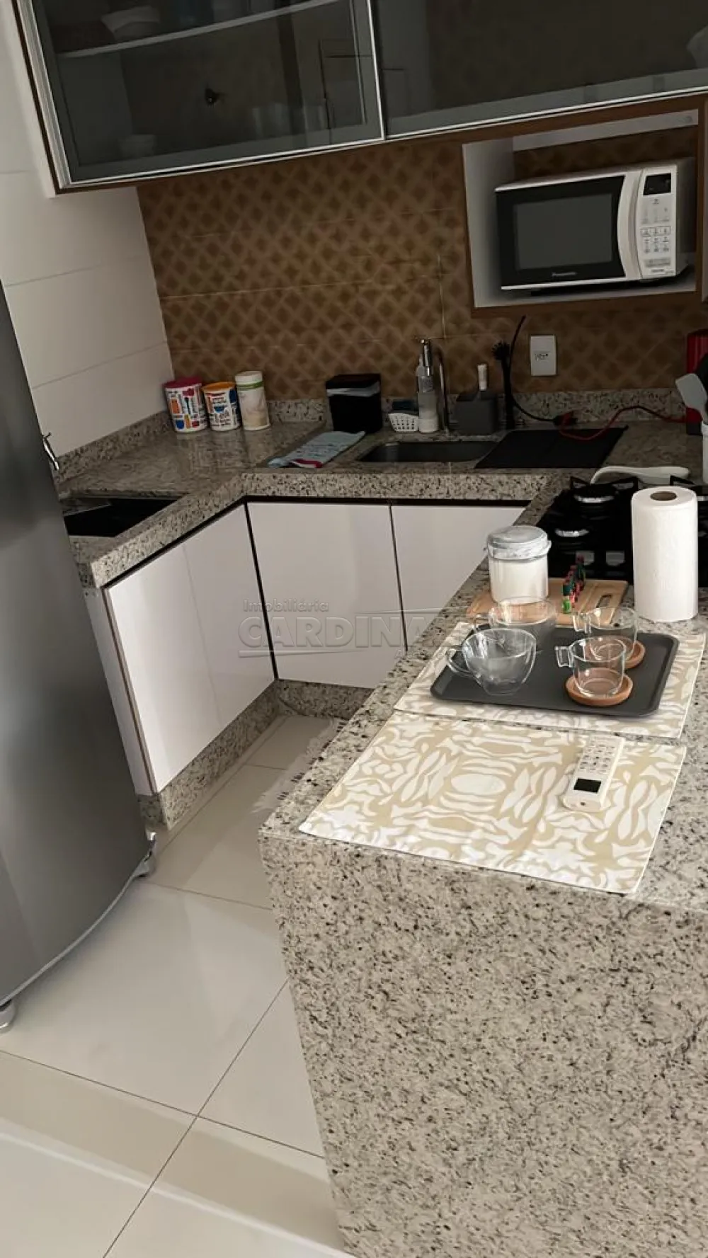 Apartamento / Padrão em Araraquara 