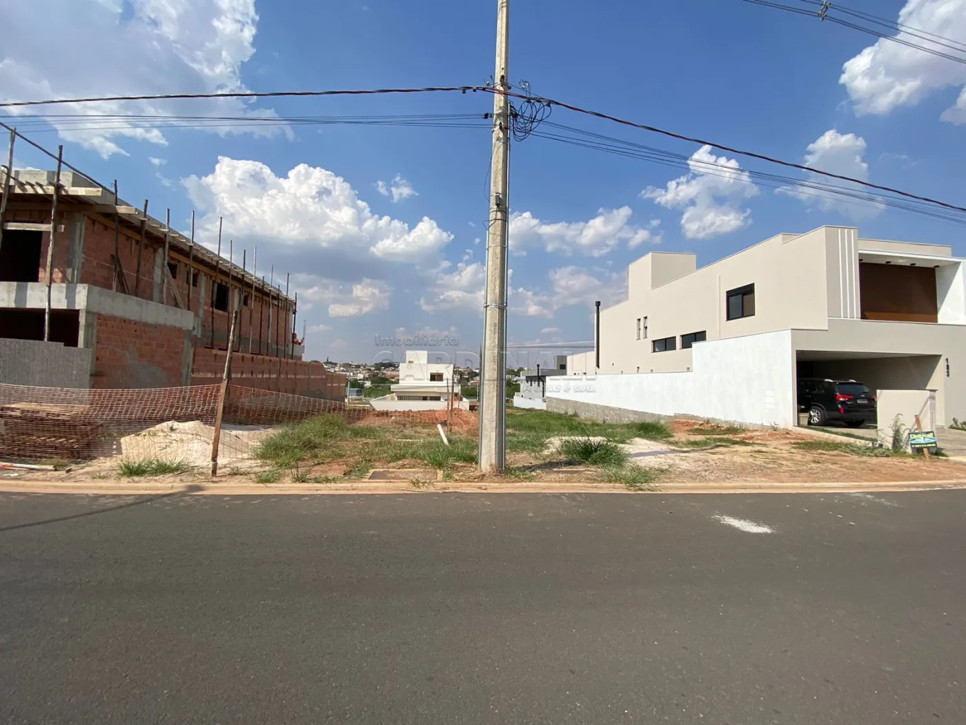 Terreno / Condomínio em São Carlos 