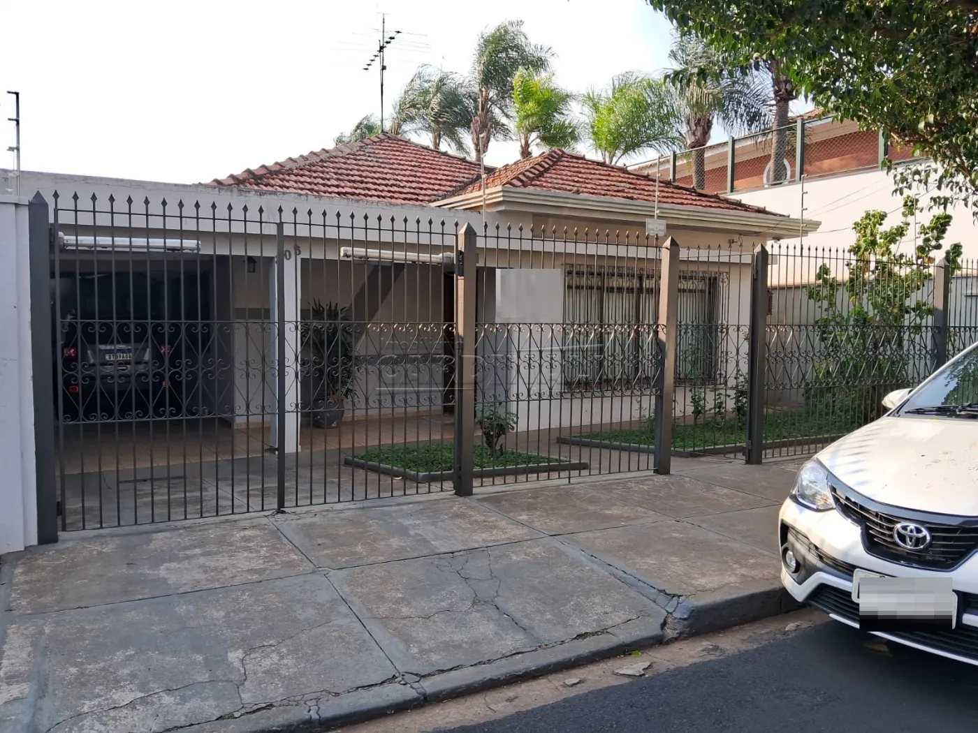 Casa / Padrão em Araraquara 