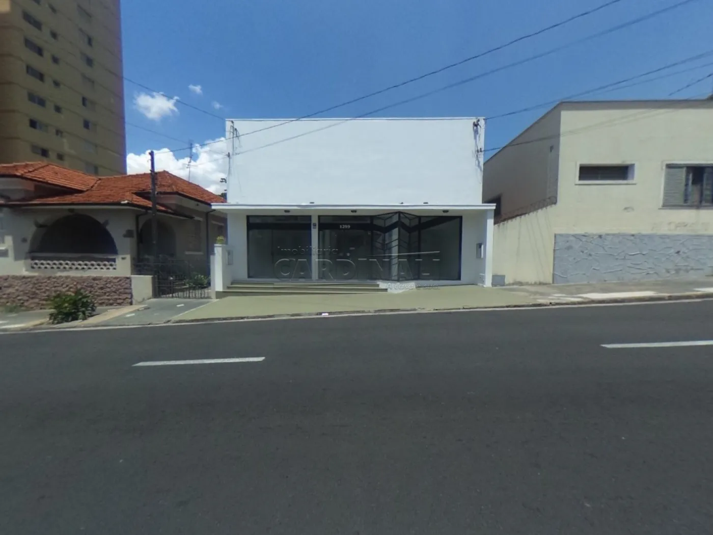 Comercial / Loja em São Carlos Alugar por R$4.000,00