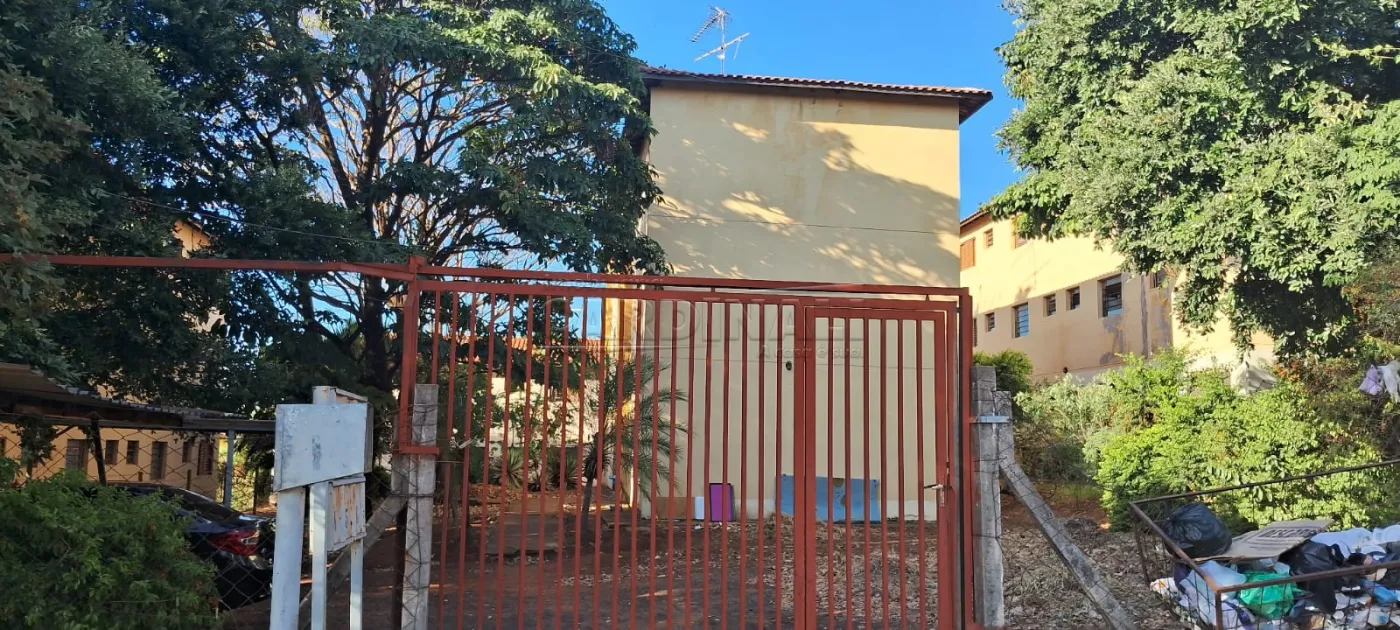 Apartamento / Apartamento sem condomínio em Araraquara 