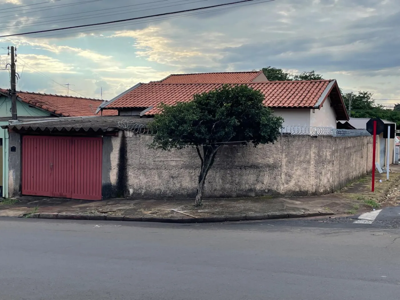 Casa / Padrão em São Carlos , Comprar por R$320.000,00