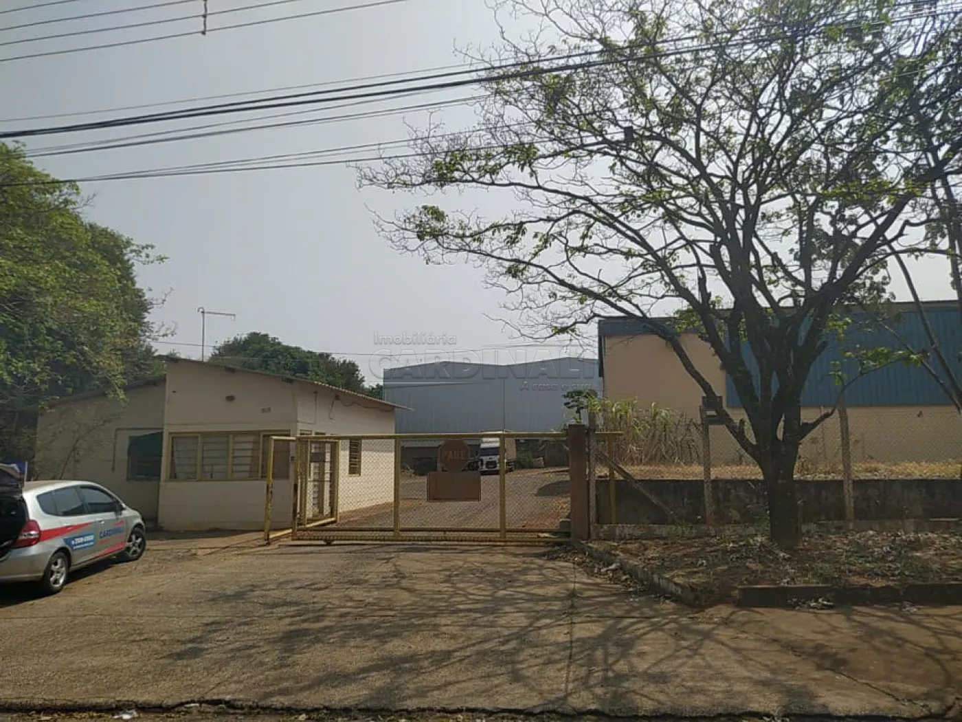 Comercial / Galpão em Araraquara Alugar por R$16.000,00