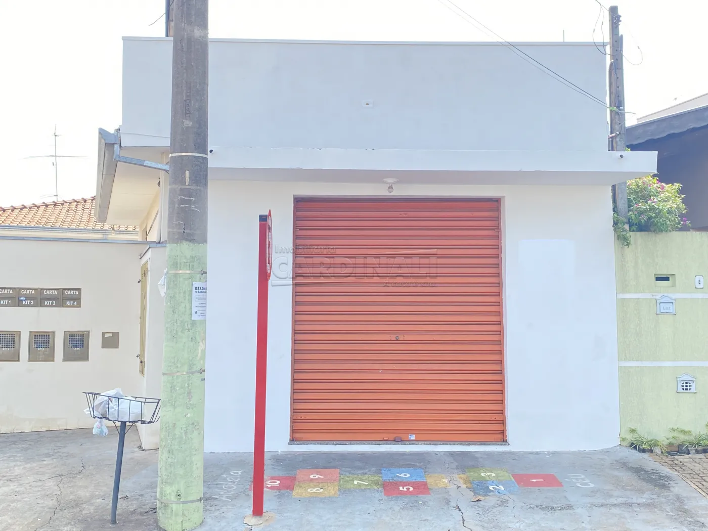 Comercial / Salão em São Carlos Alugar por R$889,00