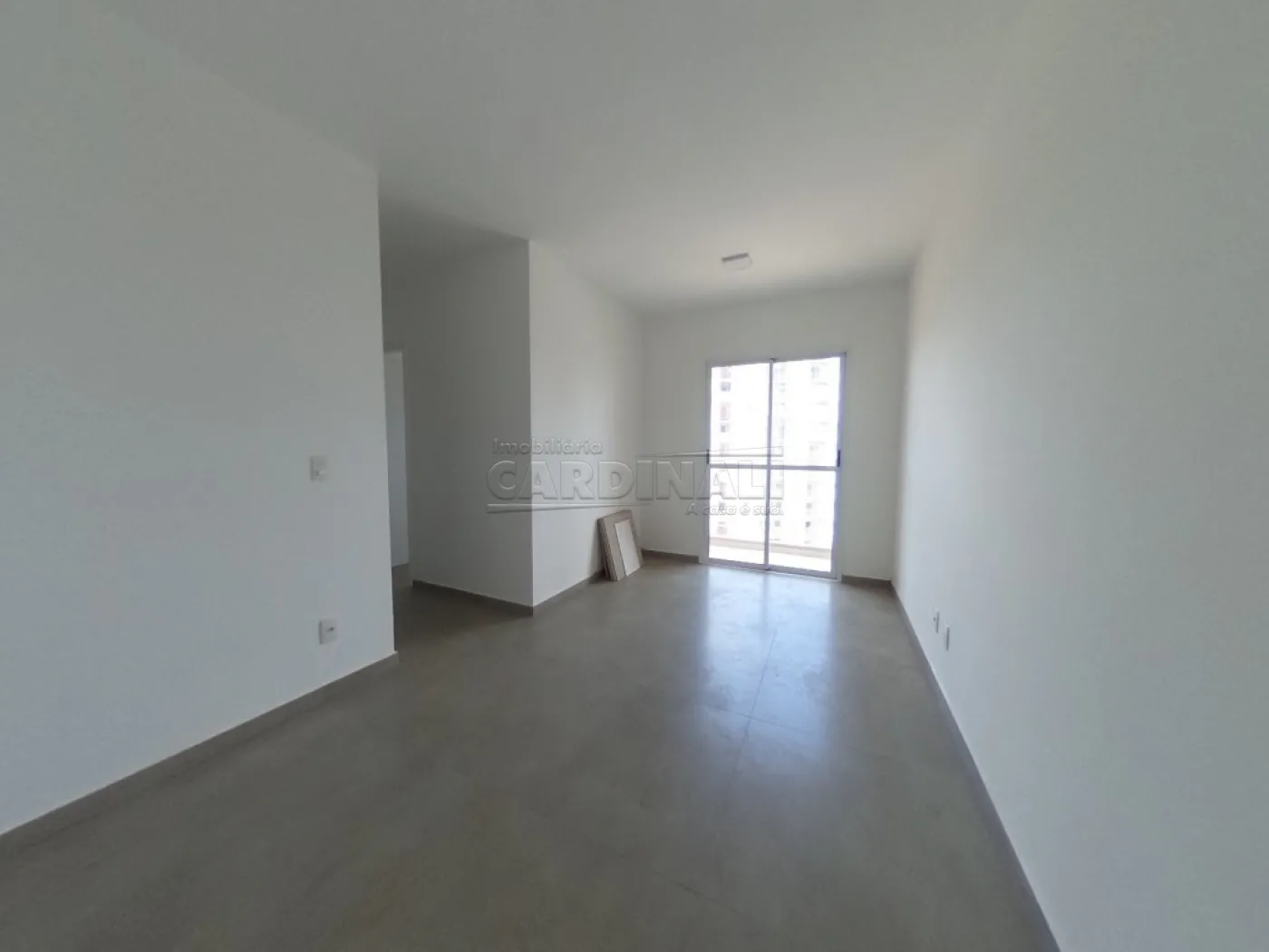 Apartamento / Padrão em São Carlos 