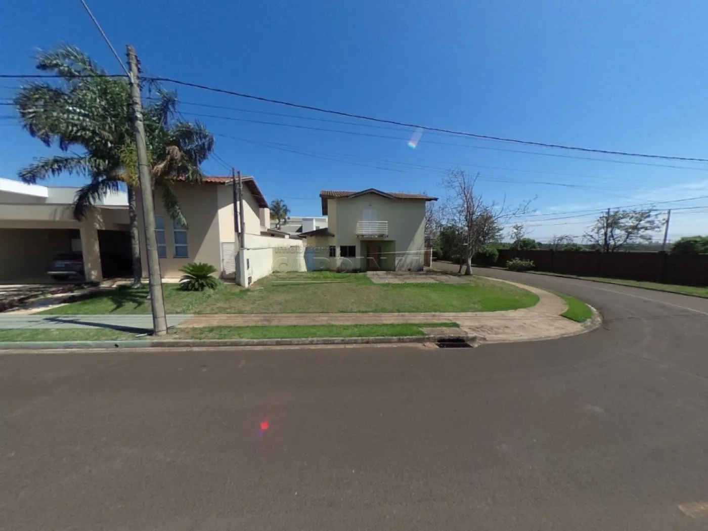 Casa / Sobrado Condomínio em São Carlos 