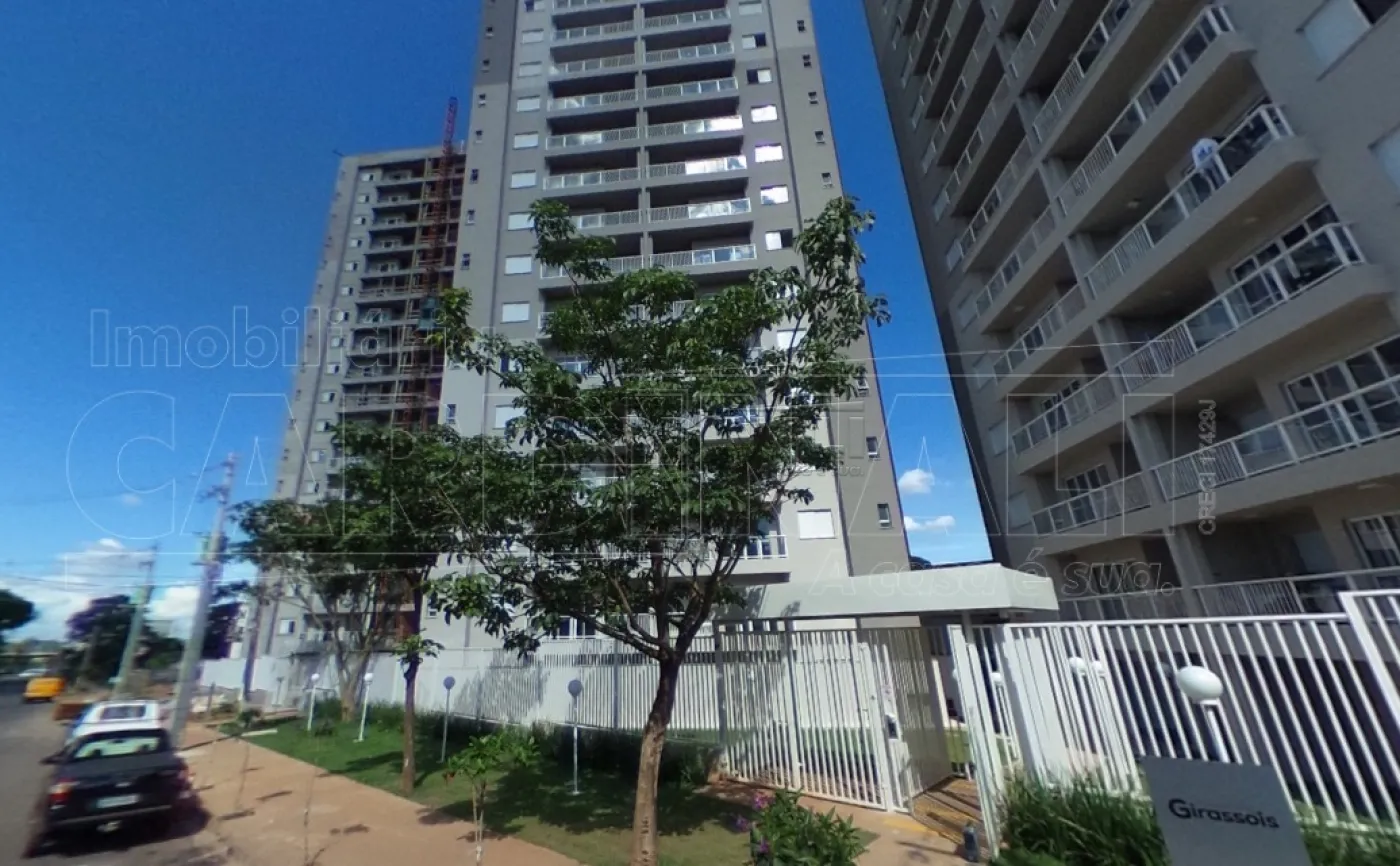 Apartamento / Padrão em São Carlos , Comprar por R$270.000,00