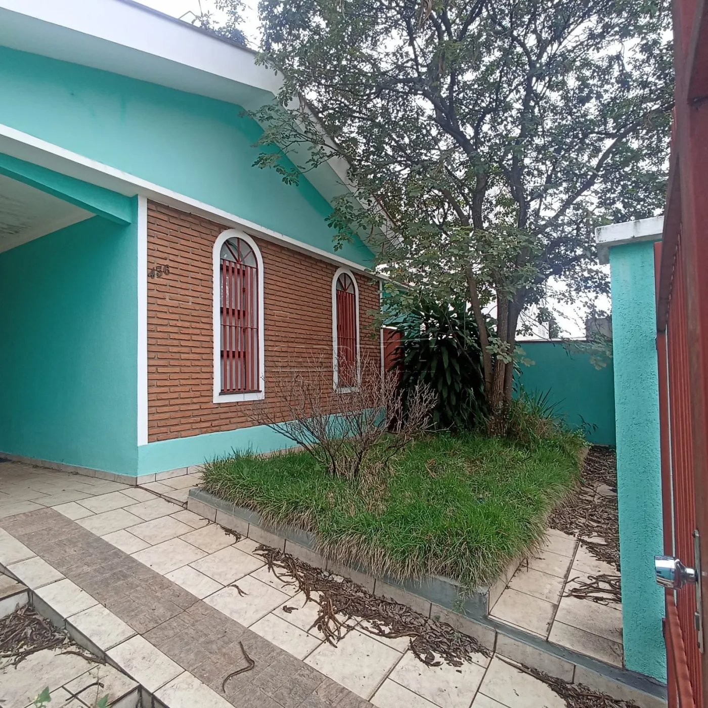 Casa / Padrão em São Carlos , Comprar por R$400.000,00