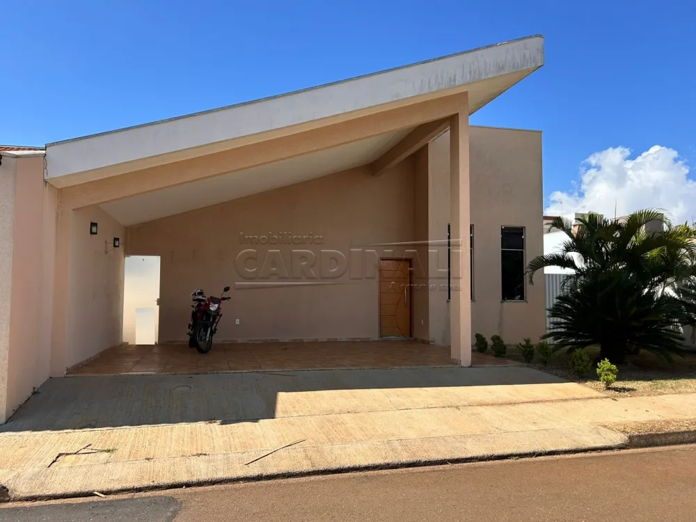 Casa / Condomínio em São Carlos 