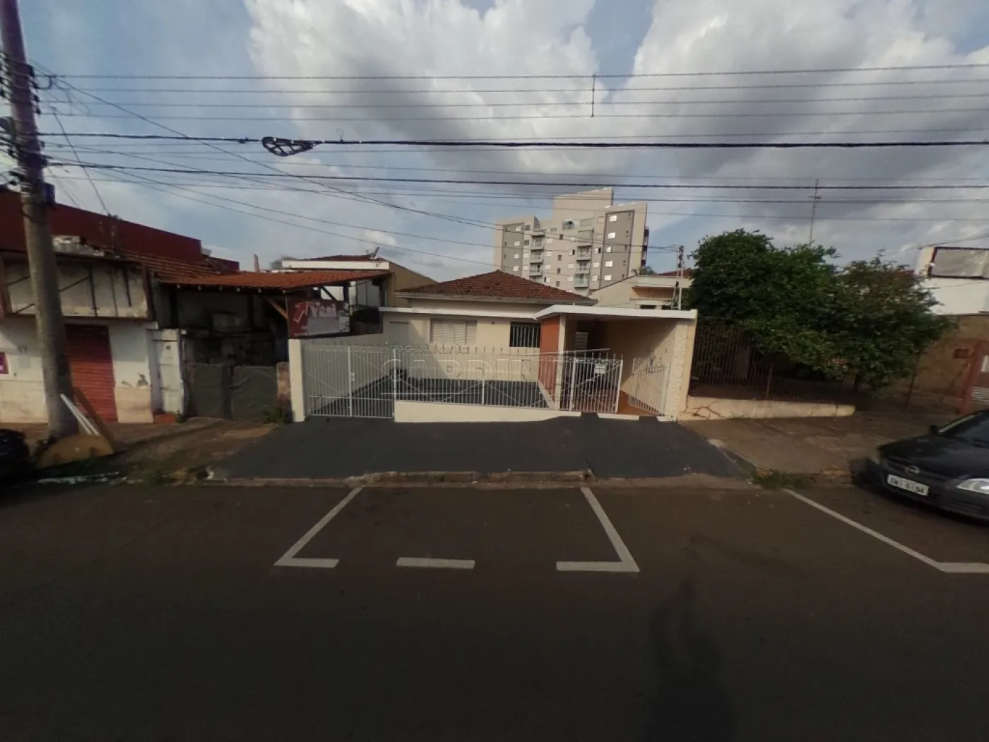 Casa / Padrão em São Carlos 