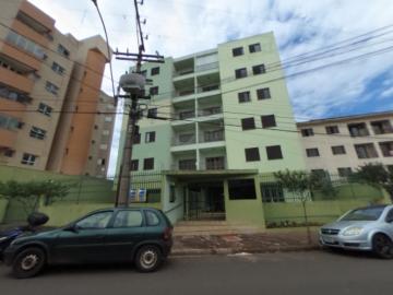 Apartamento / Padrão em São Carlos Alugar por R$1.334,00