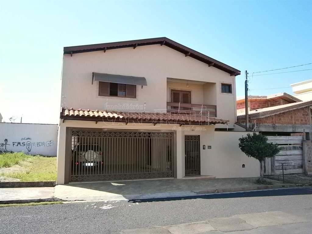 Alugar Casa / Sobrado em São Carlos. apenas R$ 2.556,00