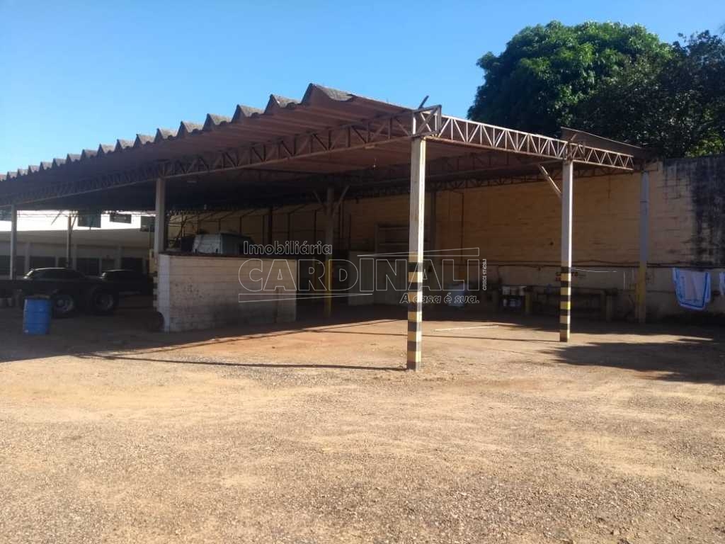 Alugar Comercial / Galpão em Araraquara. apenas R$ 7.000,00