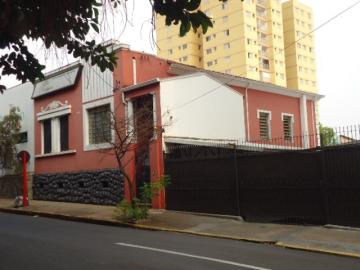 Alugar Casa / Padrão em São Carlos. apenas R$ 2.167,00