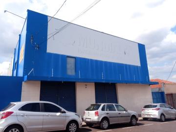 Alugar Comercial / Prédio em Araraquara. apenas R$ 13.000,00