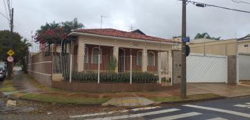 Araraquara Vila Harmonia Casa Locacao R$ 4.500,00 3 Dormitorios 6 Vagas Area do terreno 402.00m2 Area construida 234.04m2