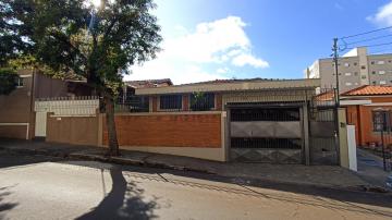 Alugar Casa / Padrão em São Carlos. apenas R$ 3.889,00