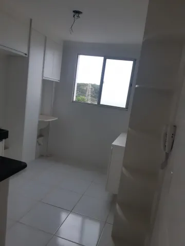 Alugar Apartamento / Padrão em São Carlos. apenas R$ 162.000,00