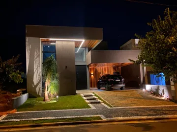 Araraquara Residencial Village Damha III Casa Venda R$1.280.000,00 Condominio R$417,00 3 Dormitorios 4 Vagas Area do terreno 287.50m2 Area construida 167.00m2