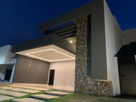 Alugar Casa / Condomínio em Araraquara. apenas R$ 5.900,00