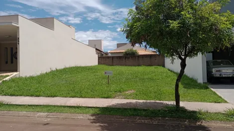 Alugar Terreno / Condomínio em São Carlos. apenas R$ 330.000,00