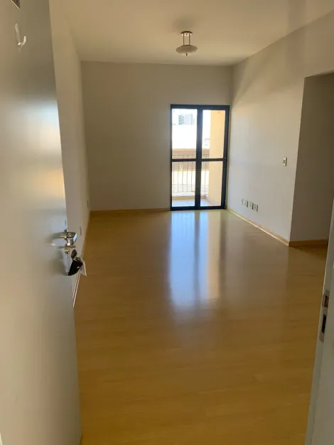 Alugar Apartamento / Padrão em São Carlos. apenas R$ 265.000,00